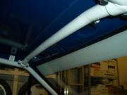 Front windscreen roll bar